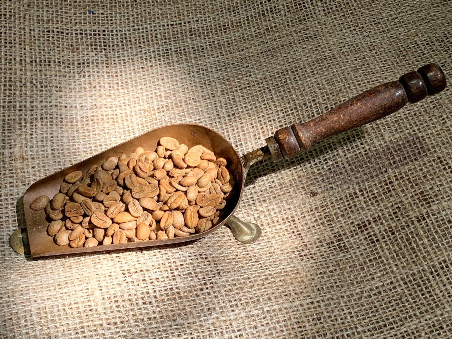 PAPUA NEW GUINEA - PSC AX 27 Y.O. AGED COFFEE